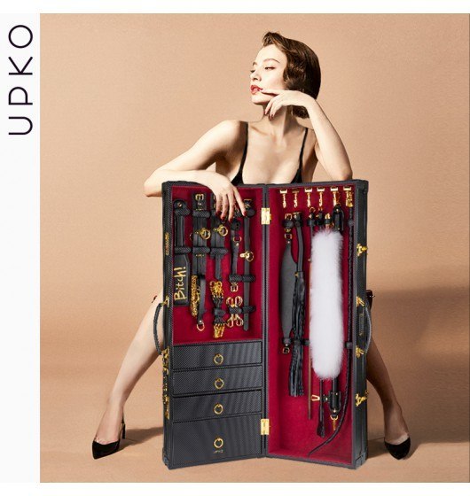 Upko Luxury BDSM Vertical Trunk Kit